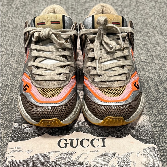 s-l400.jpg Gucci Ultrapace Sneakers - Silver Metallic Tejus Print - Size EU 34